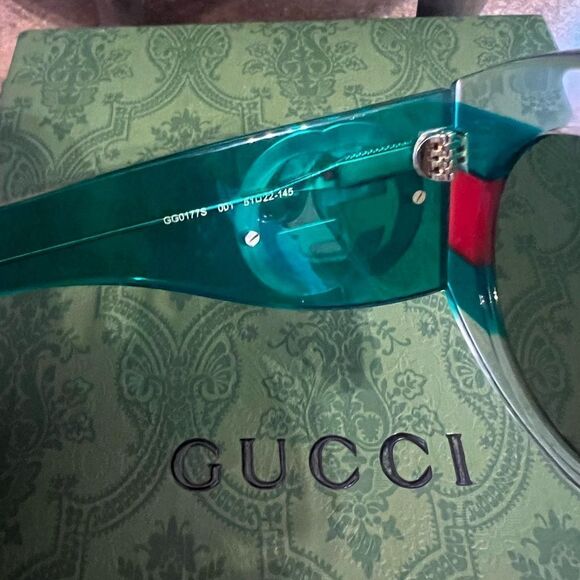 GUCCI Rare Web Large GG Mega Logo Sunglasses - Picture 7 of 10